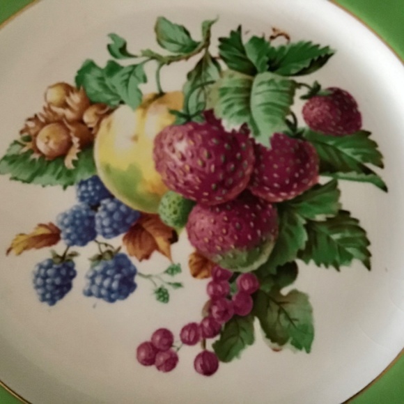 Vintage England Green Fruits Plate - Picture 4 of 5